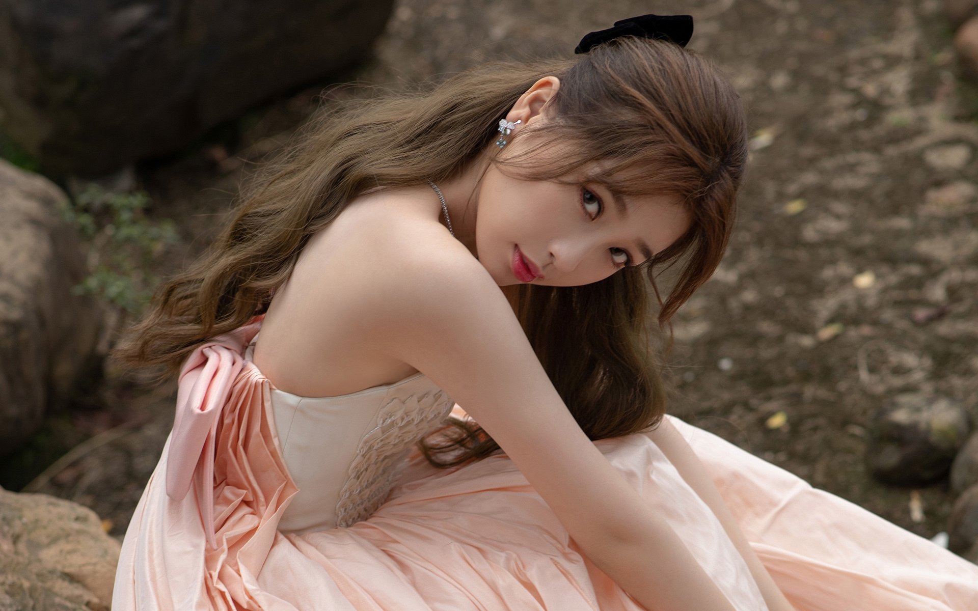 英雄联盟新英雄上线:技能解析与定位分析,赛场或将迎来全新战术