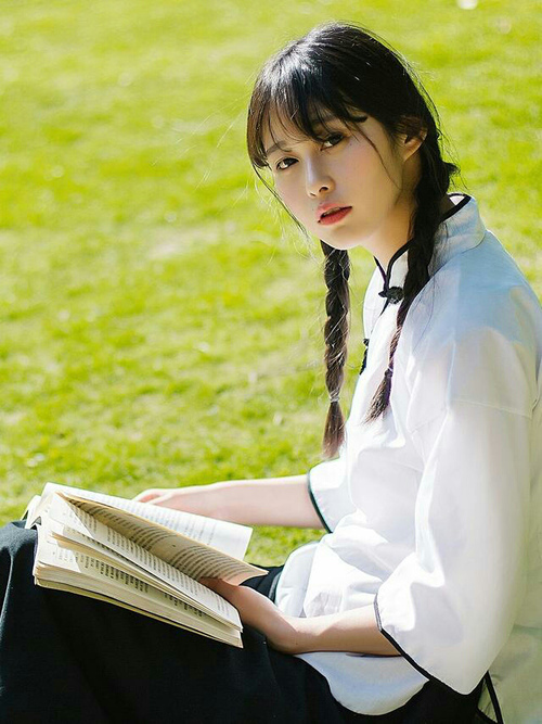 英雄联盟“青春战队杯”校际赛火力全开,校园电竞新贡献,英雄联盟春季赛战队