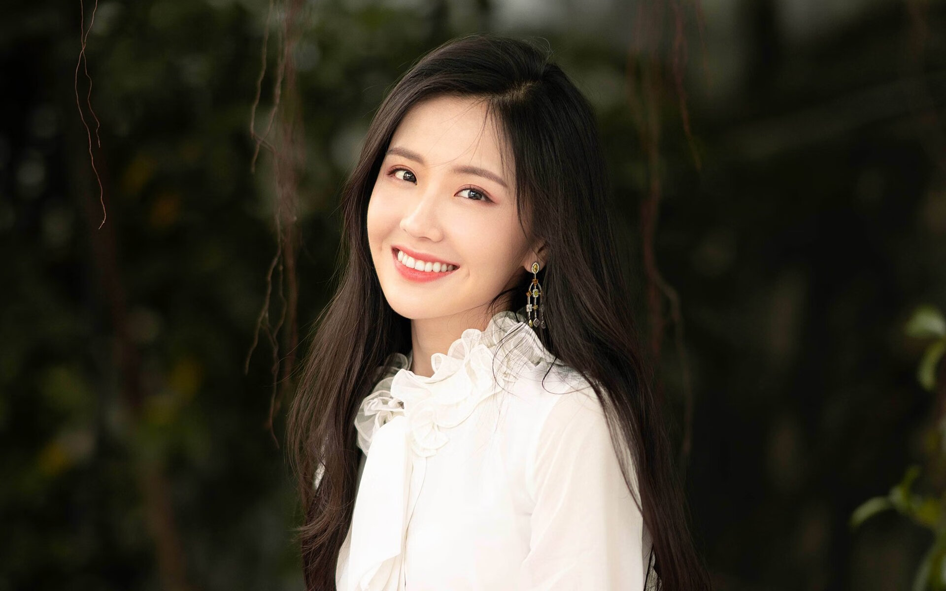 九游娱乐-女足世界杯热身赛拉开帷幕，足球女足世界杯