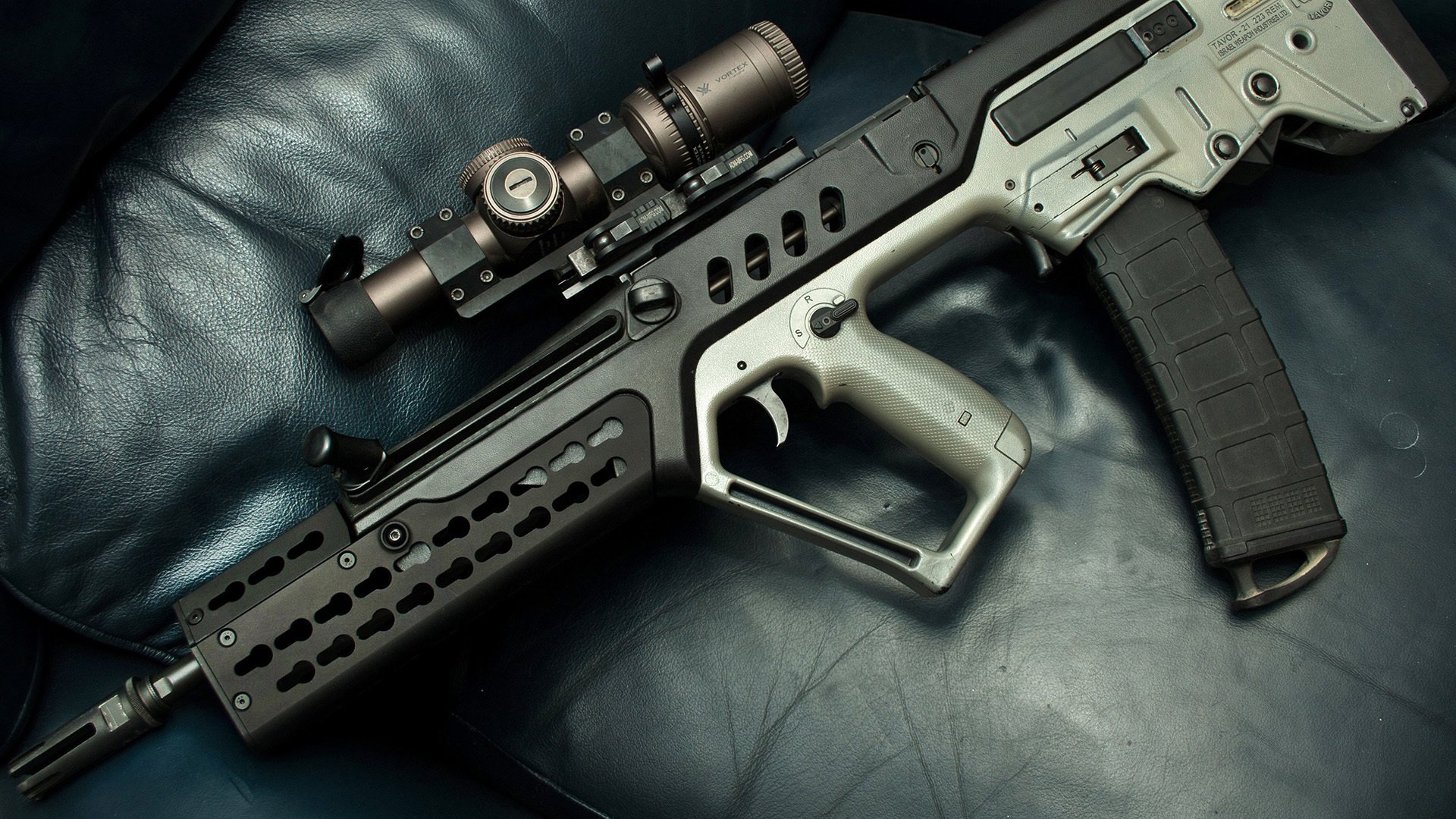 纽卡斯尔双前锋体系打开进攻新思路,纽卡斯尔球队