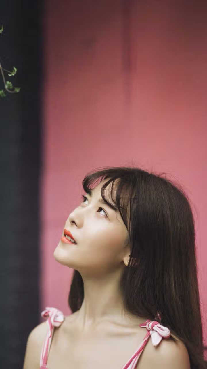 混合泳换项动作转换流畅自然，混合泳怎么游